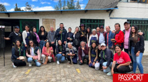 John Rozo Gamboa, director de Turismo de la Alcaldía de Chía llevó a las agencias operadoras de turismo, propietarios de alojamientos y medios de comunicación locales, nacionales e internacionales a realizar la Ruta Turística Artesanal, gestión de su oficina.